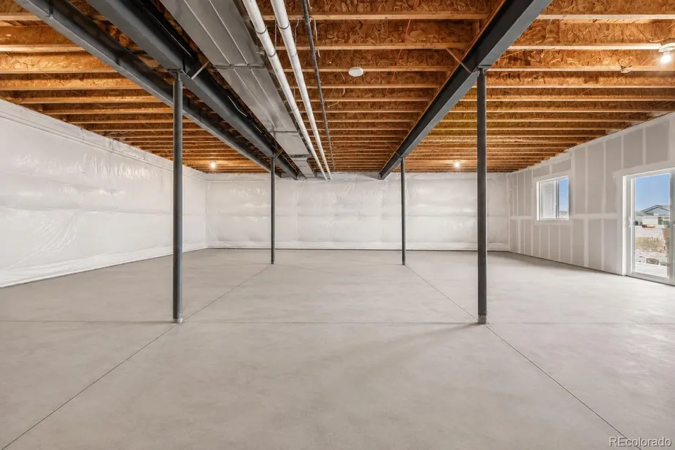 Unfinished walkout basement